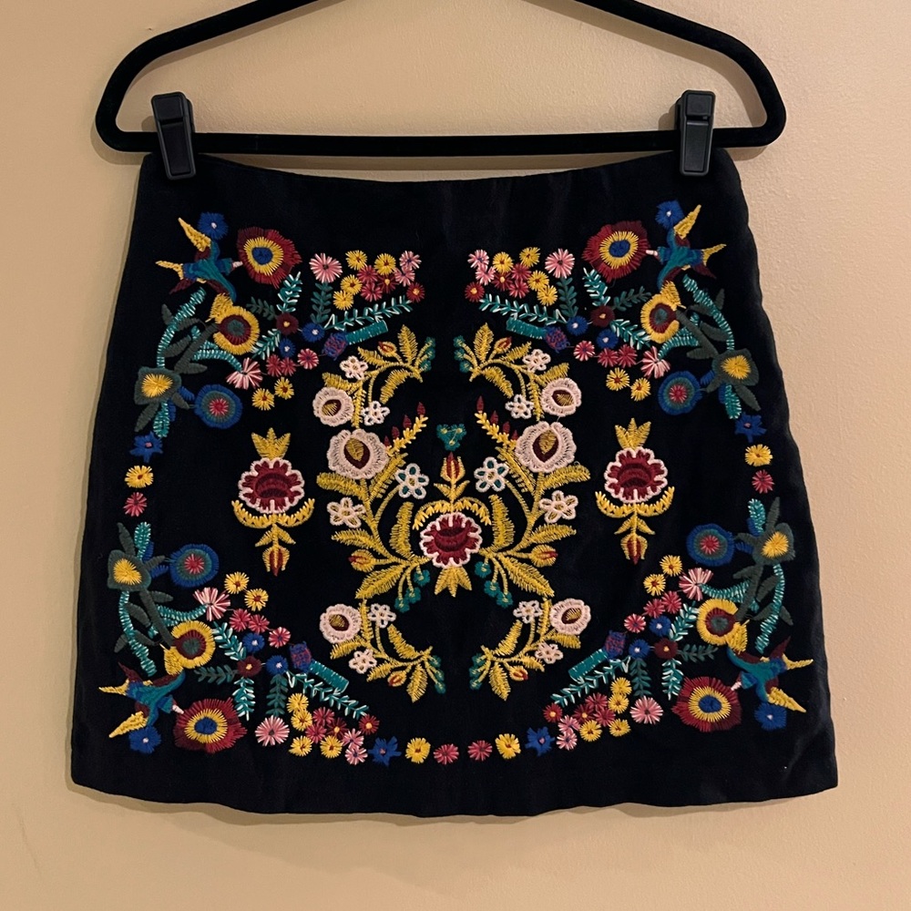 Umgee embroidered skirt